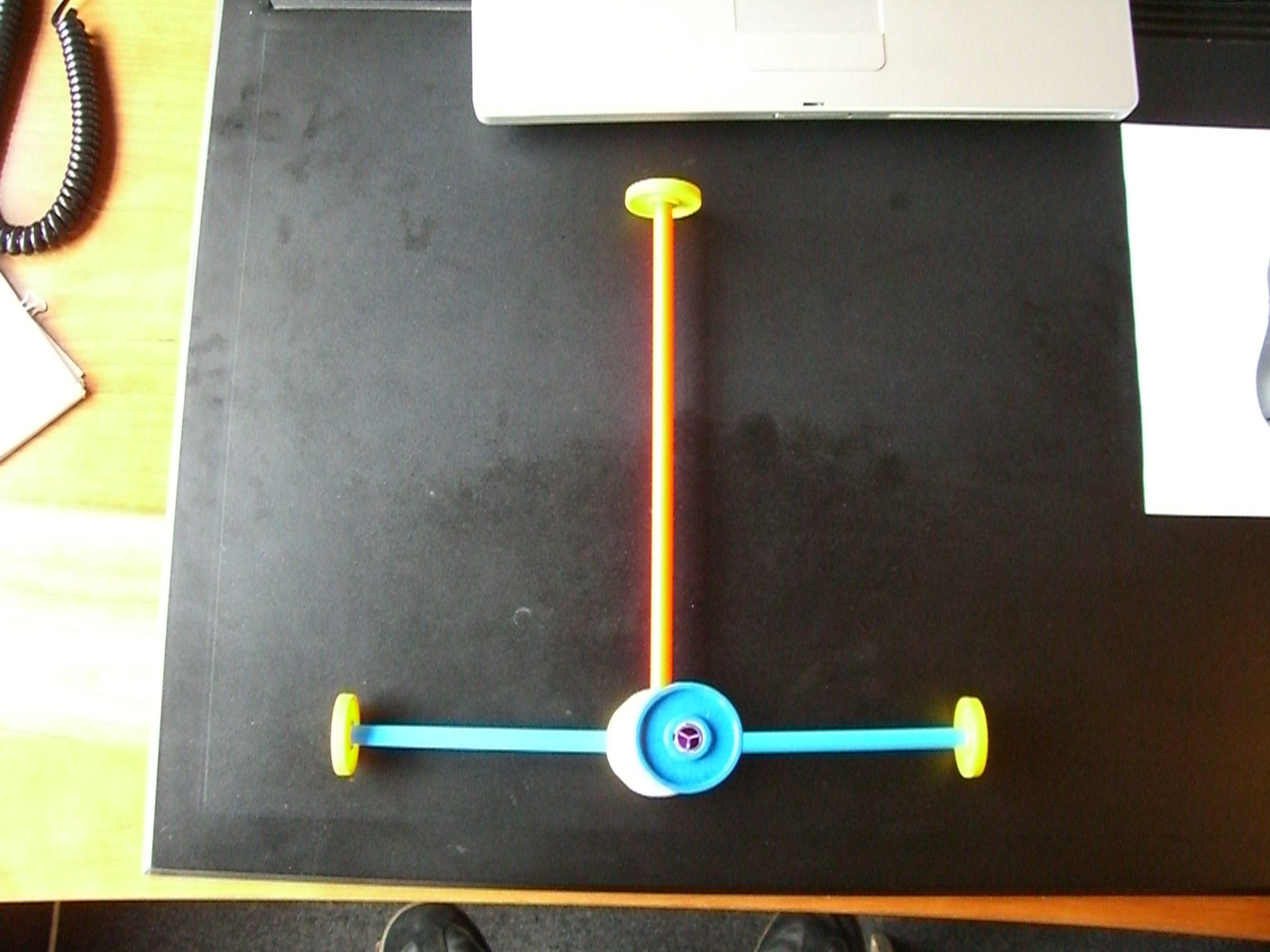 The flight model showing a banking right orientation.